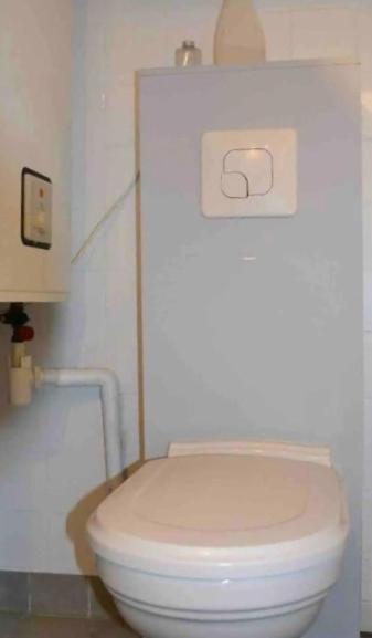 Leleka Hostel Esbly Eksteriør bilde